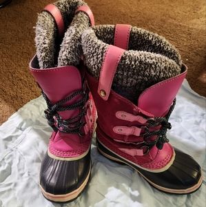 Little girls Sorel winter boots